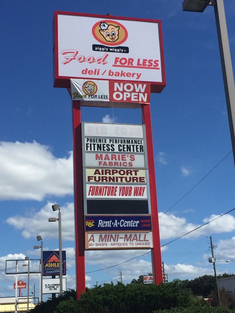 1392 W 15th St, Panama City, FL 32401